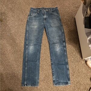 Wrangler Men's Blue Straight Jeans